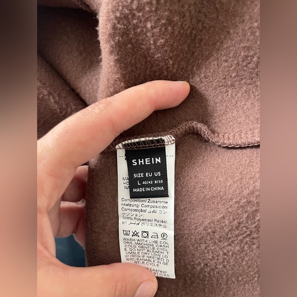 NWOT winter dress - Picture 7 of 7